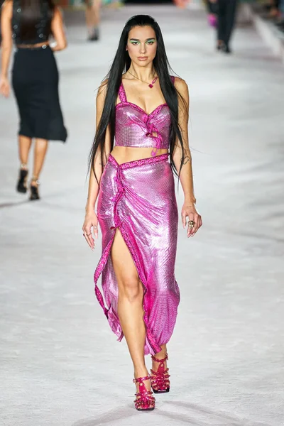 Look 79